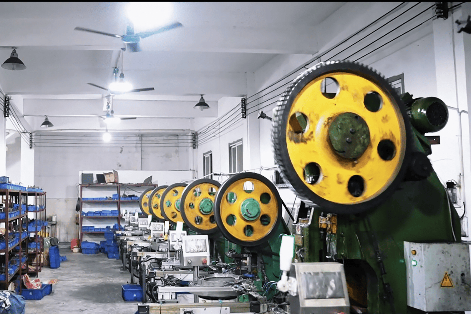 High-tonnage presses forming buckle frames